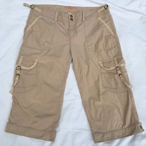 Old Navy Khaki Capri Cargo Pants - Early 2000s